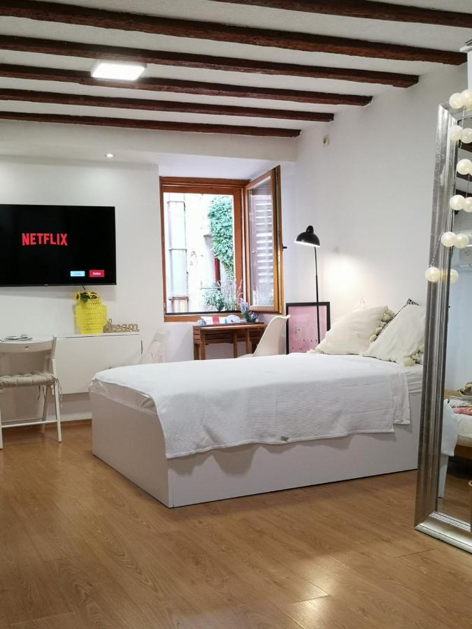 Apartma Milena *